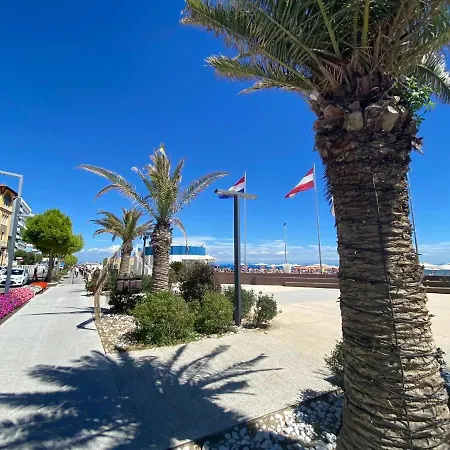 Caravans Skalla Cz Lignano *